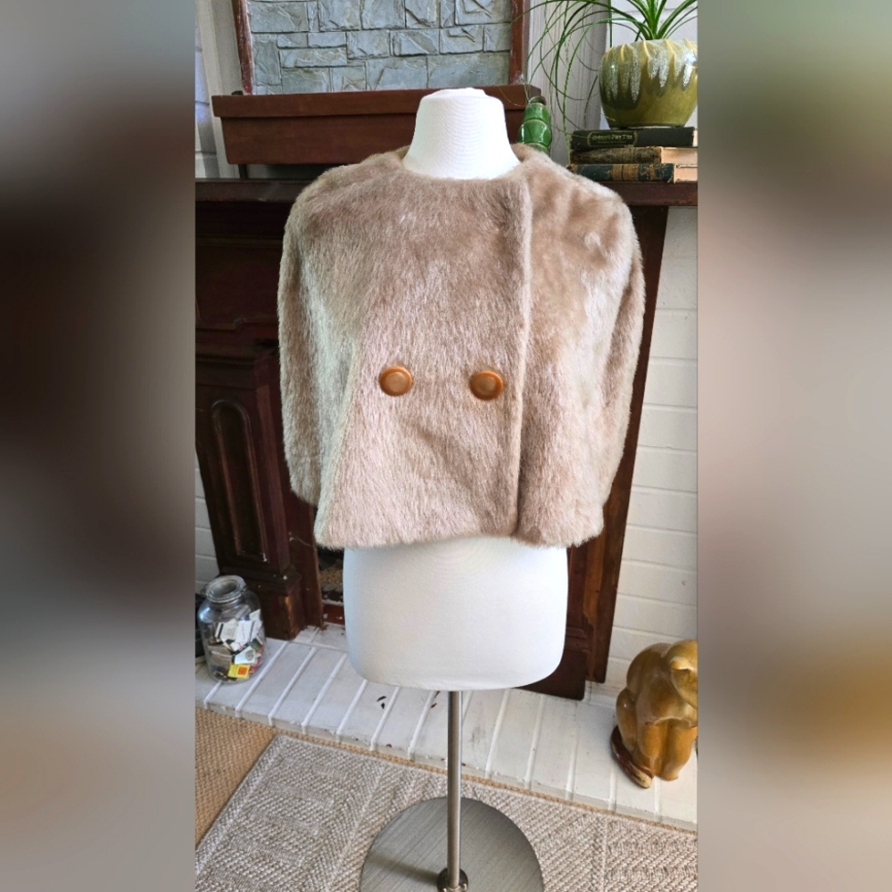 Vintage Handmade Cape, Coat, Shawl Faux Fur 1950's